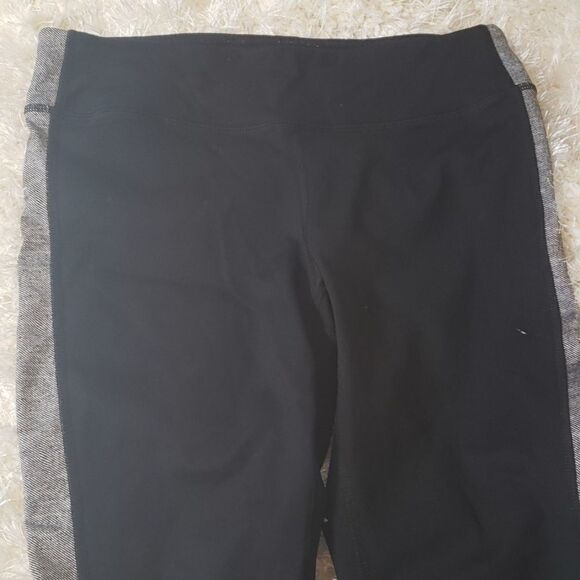 90 Degree Leggings Size S - Picture 2 of 7